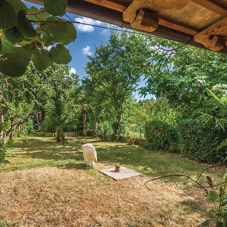 Tatil Evi Puzari Vi Pićan