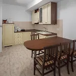 בית נופש Puzari Vi Pićan